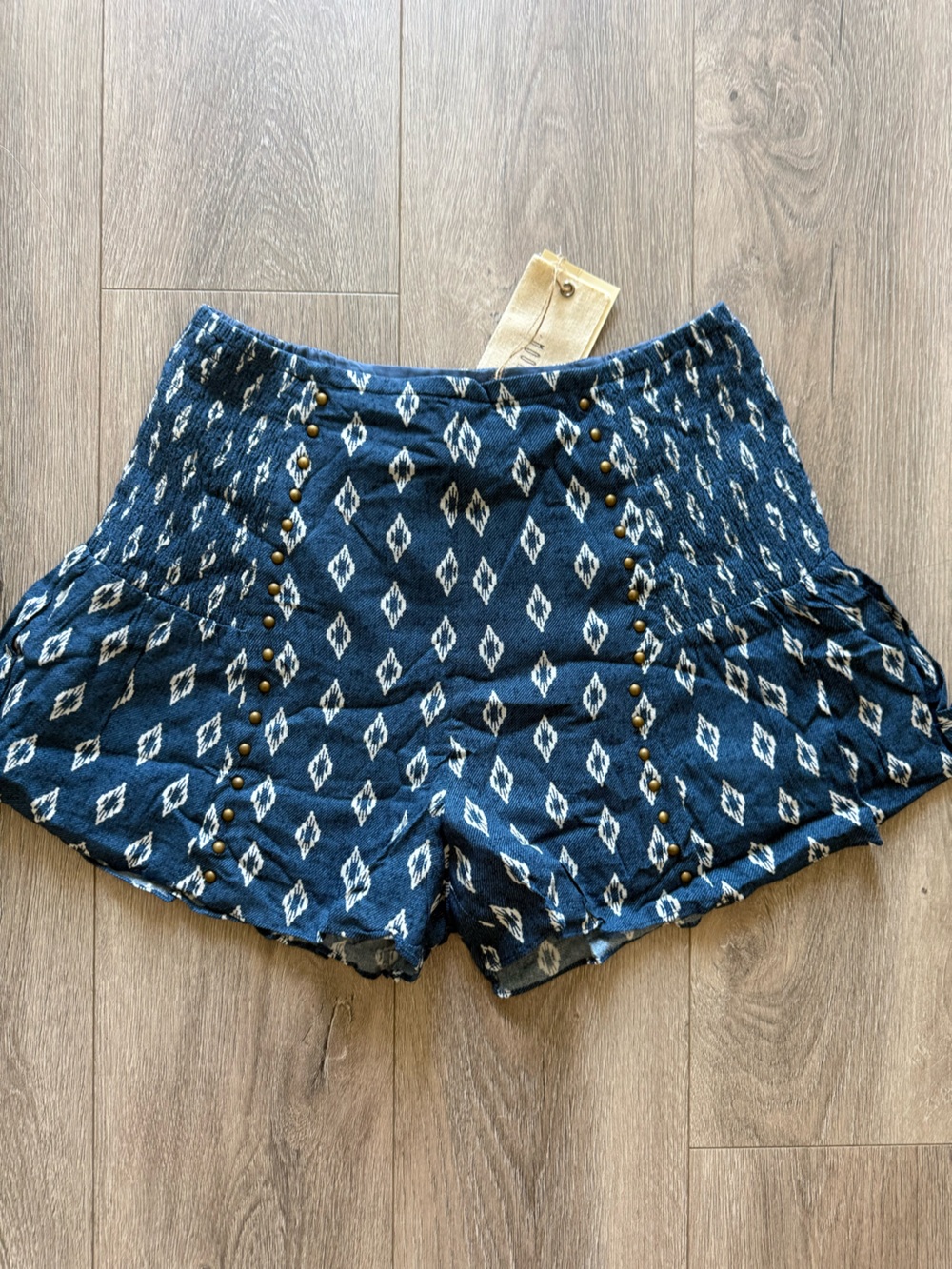 NWT Moon River x Anthropologie Navy Diamond Print Studded Short